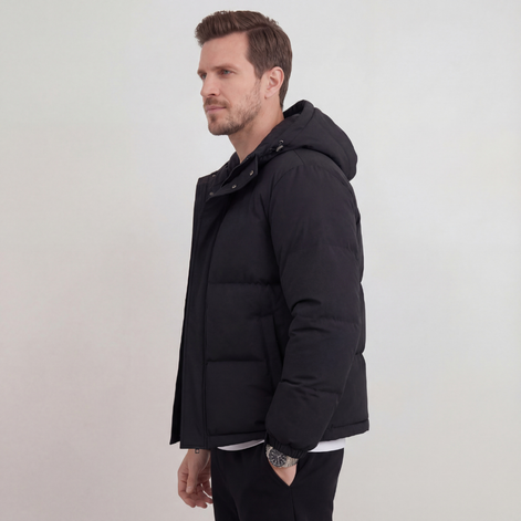 Schwarze Kapuzen Pufferjacke