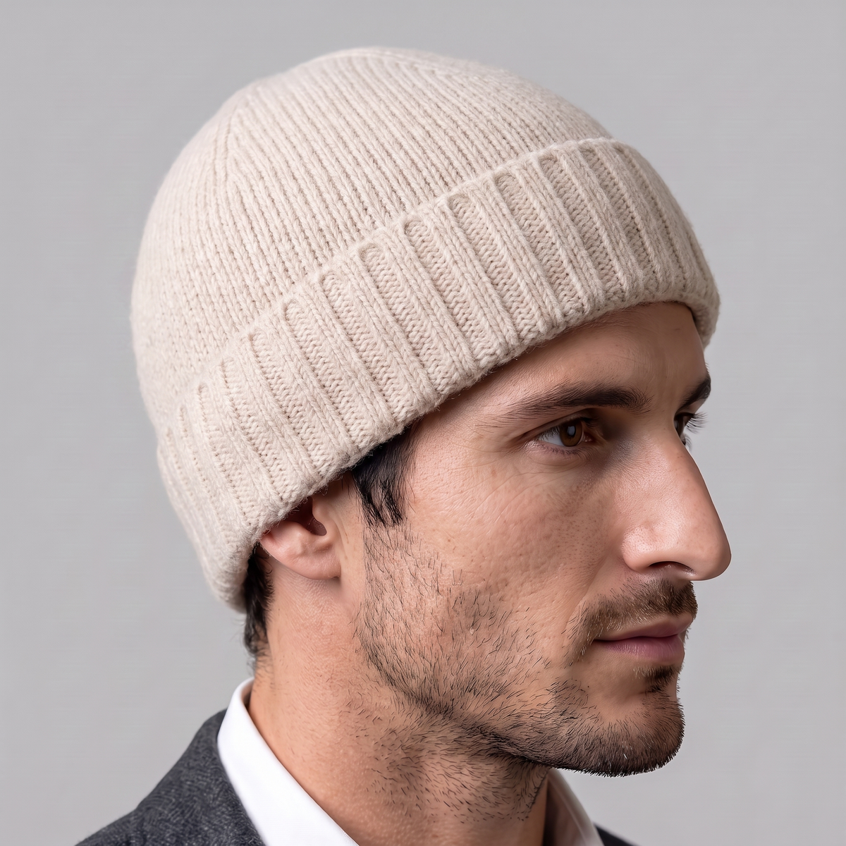 Cashmere-Beanie mit Rippstruktur
