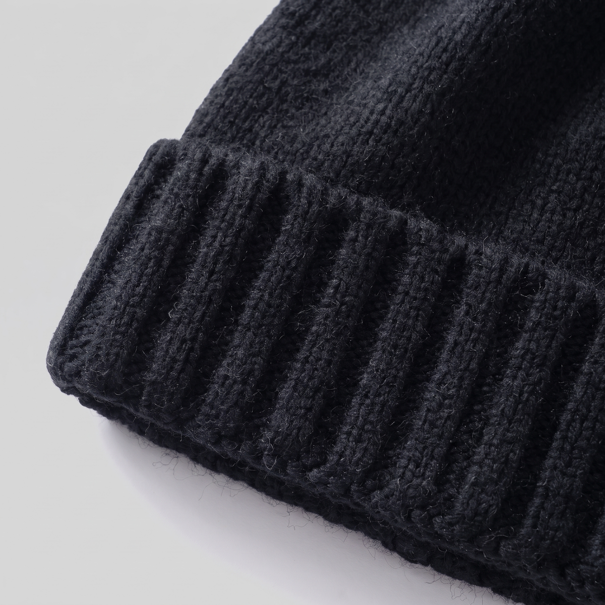 Cashmere-Beanie mit Rippstruktur