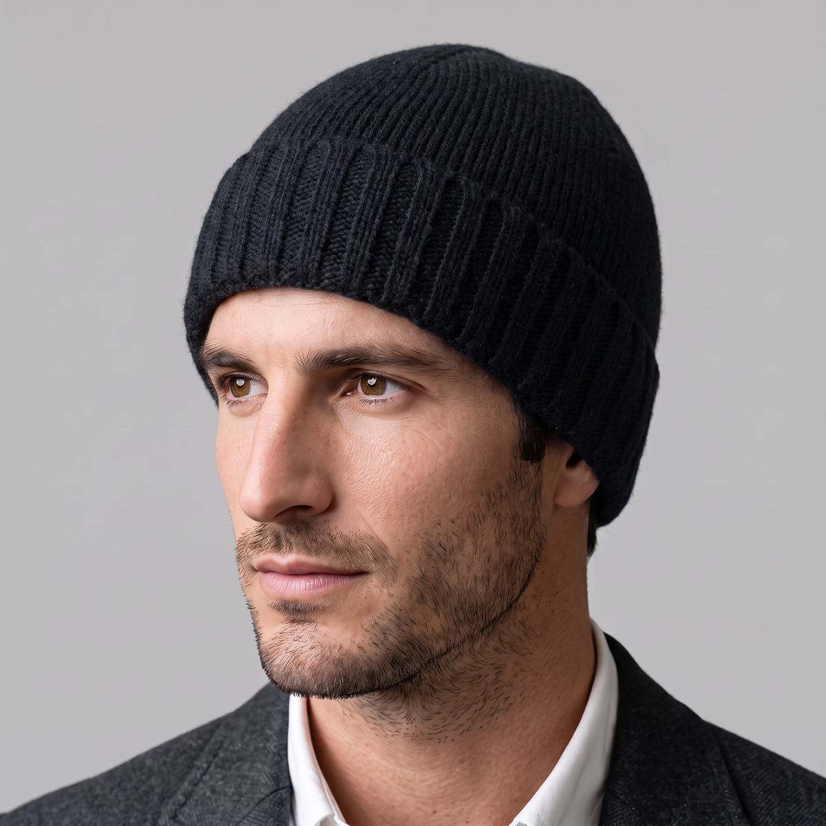 Cashmere-Beanie mit Rippstruktur