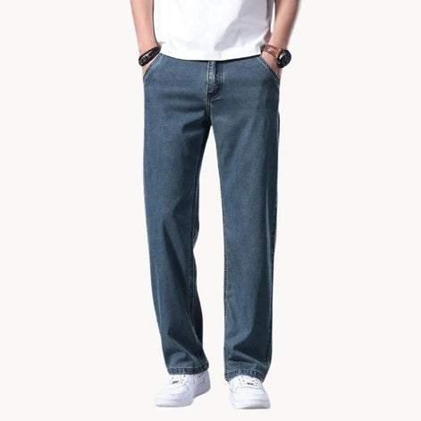 Herren Sommerjeans mit Straight-Leg Schnitt