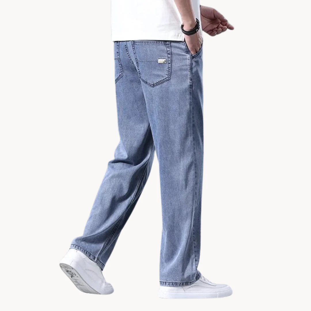 Herren Sommerjeans mit Straight-Leg Schnitt