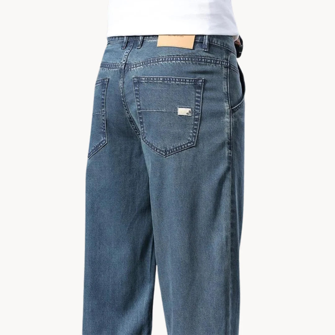 Herren Sommerjeans mit Straight-Leg Schnitt