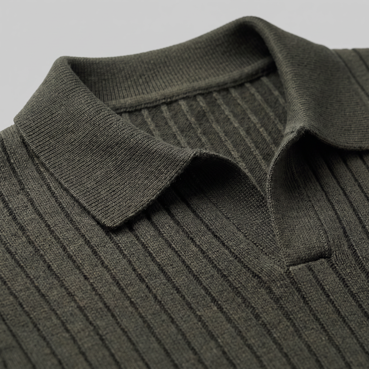 Herren Gerippter Strickpullover mit Polokragen