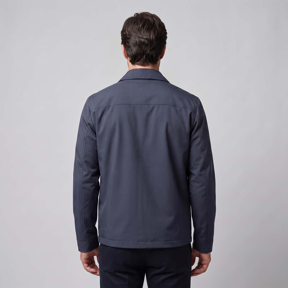 Herren Jacke mit gestepptem Innenfutter und durchgehendem Reissverschluss