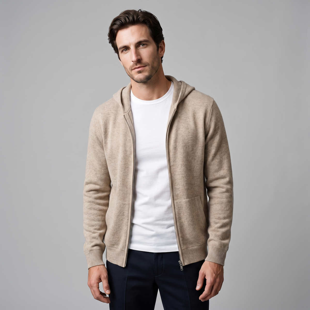 Herren Kapuzen-Strickjacke aus Wolle