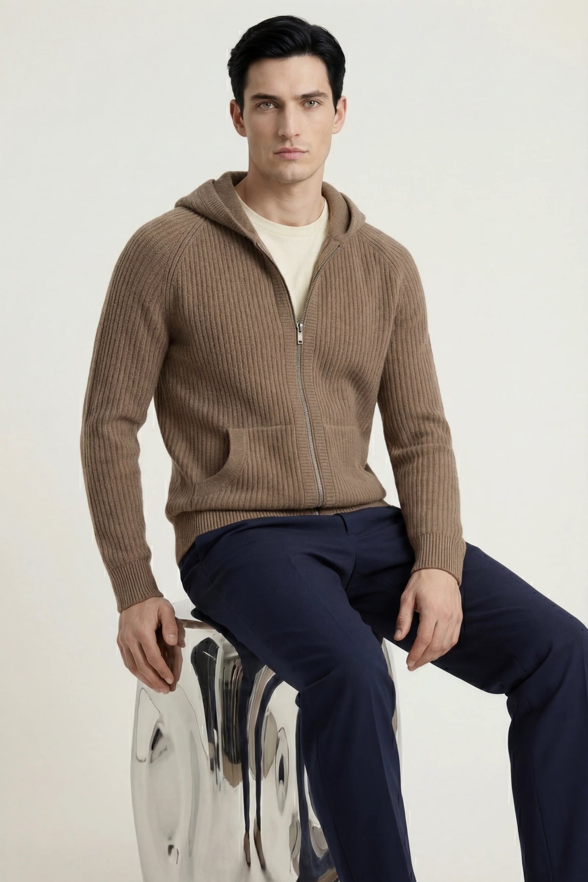 Herren Kapuzenpullover mit Rippstruktur