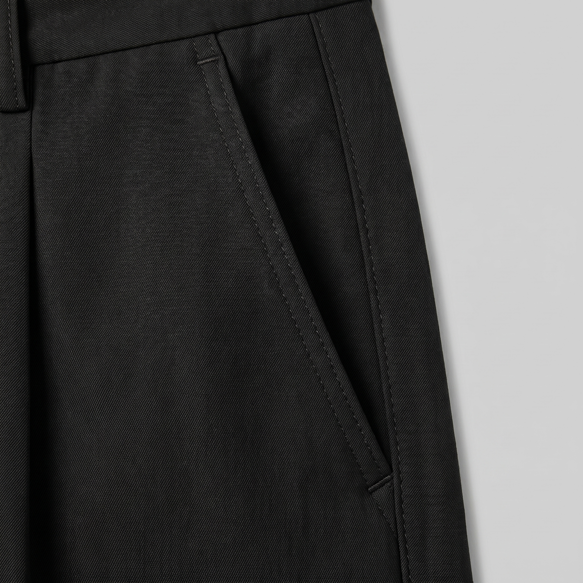 Herren Leinenhose mit Bundfalten