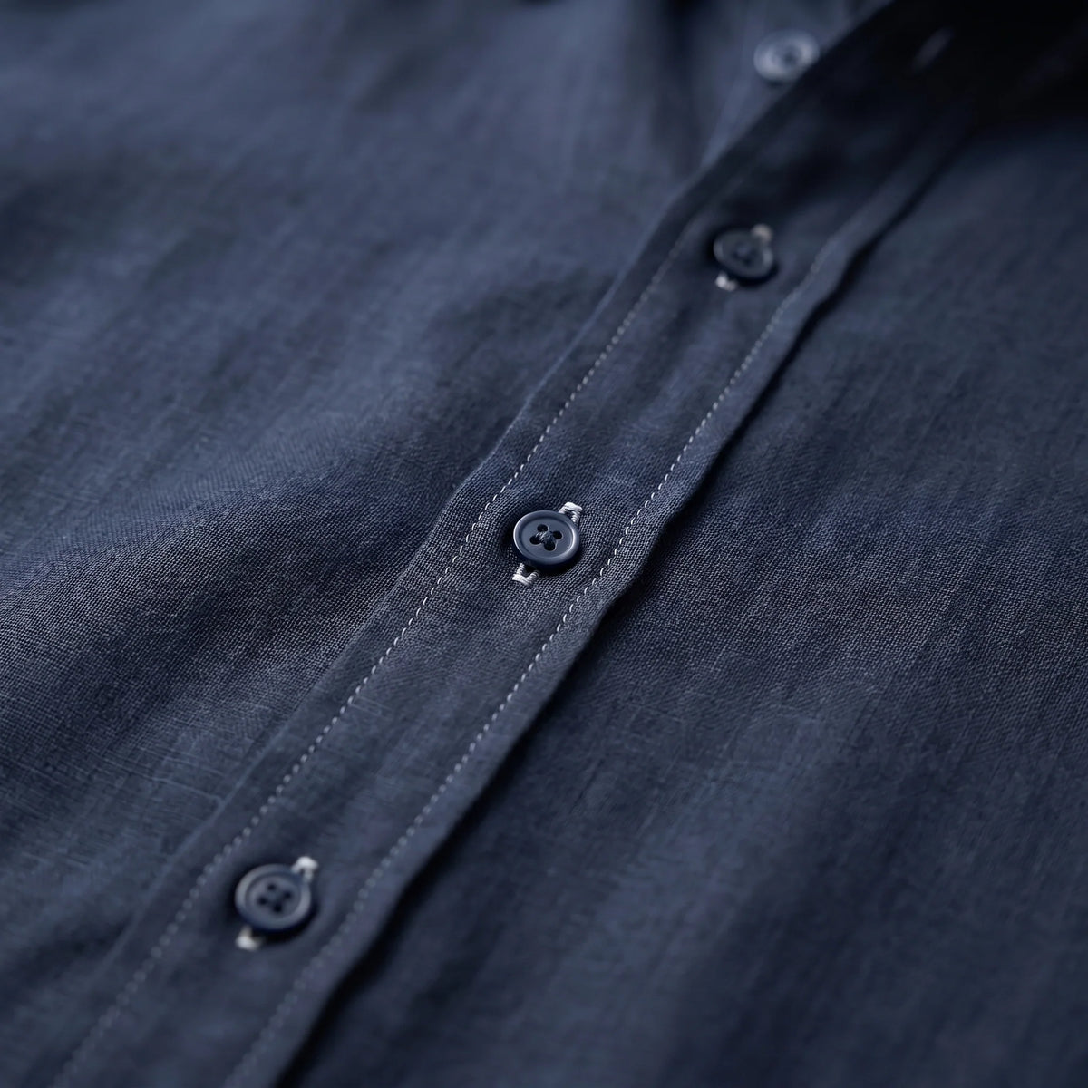 Herren Oversize Langarmhemd mit Spitzkragen