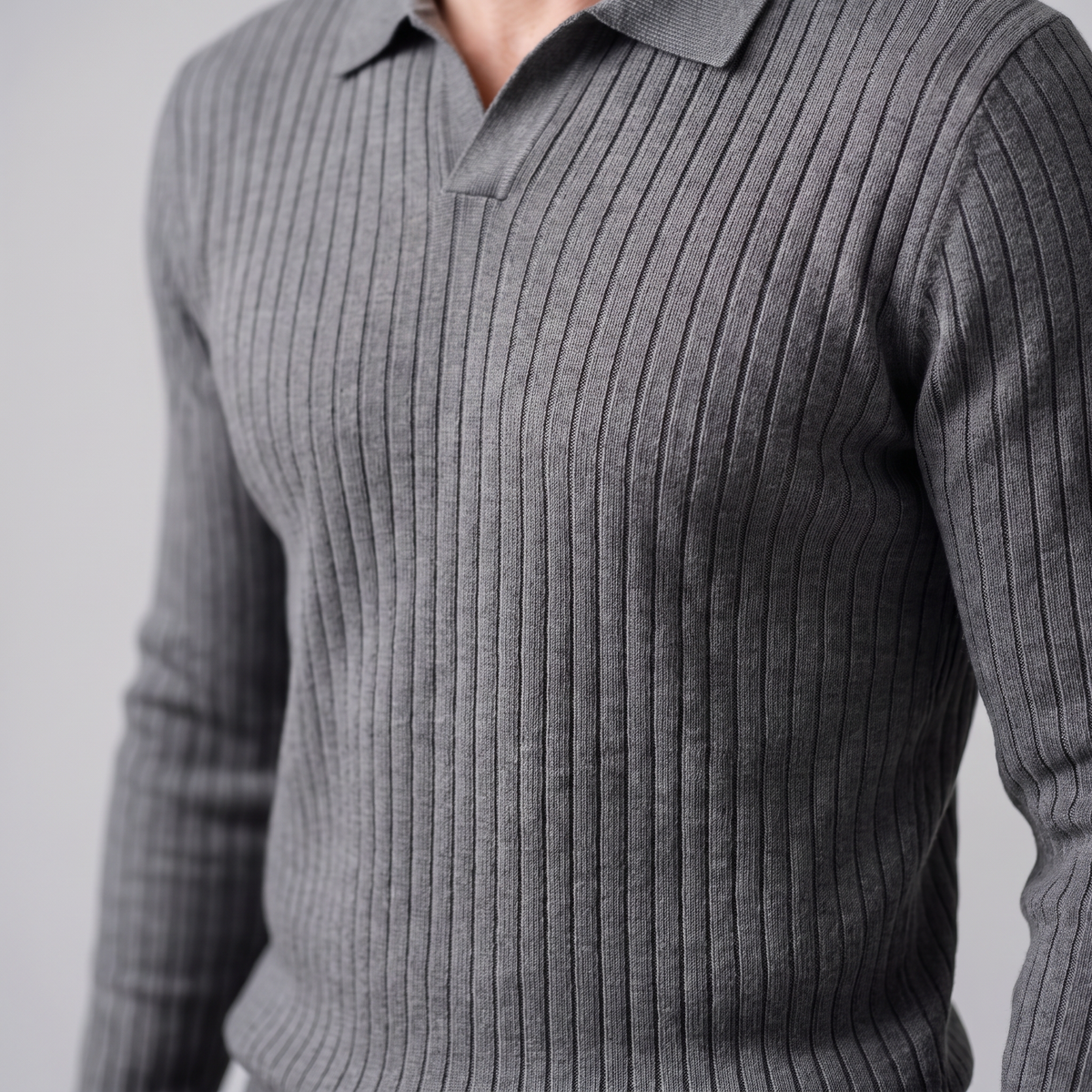 Herren Polo-Pullover mit offenem Kragen und Rippstruktur