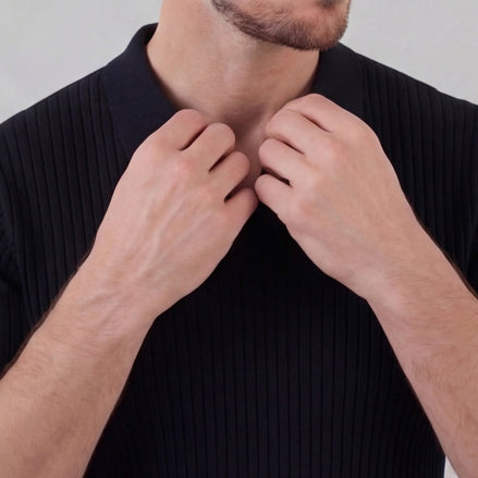 Herren Polohemd Mit Gerippter Strickstruktur Kurzarm