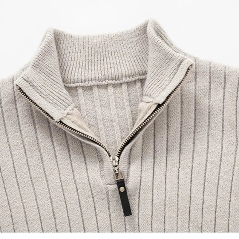 Herren Rippstrickpullover mit Stehkragen und Reißverschluss