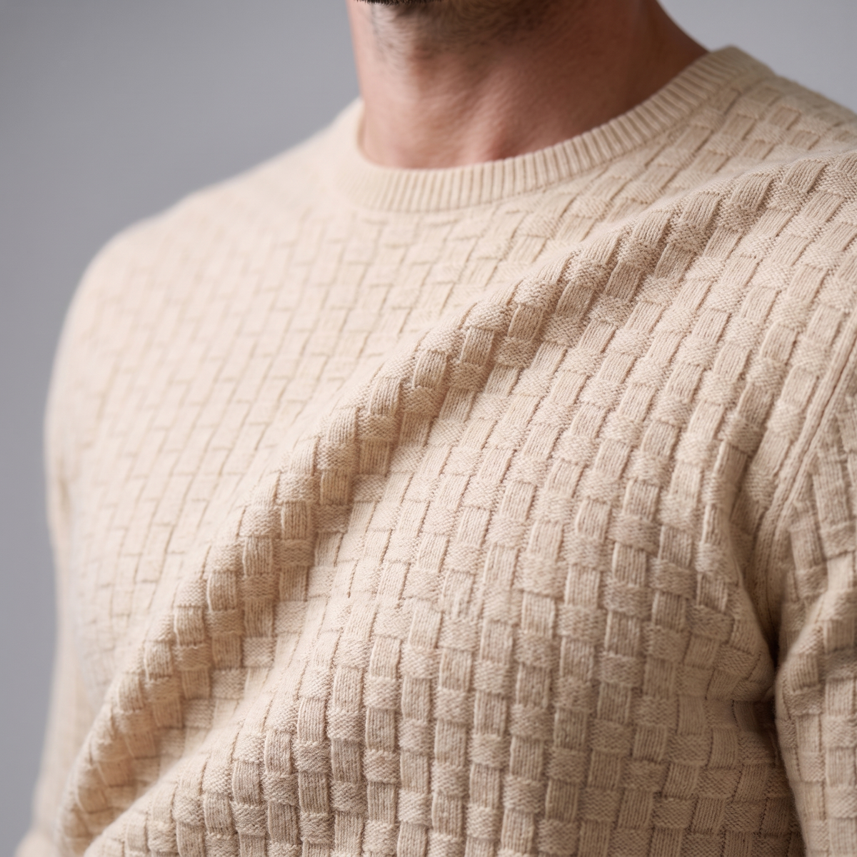 Herren Rundhalspullover mit Korbstrickmuster