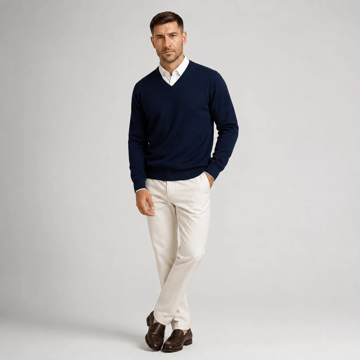 Herren Slim Fit V-Ausschnitt Pullover aus Feinstrick