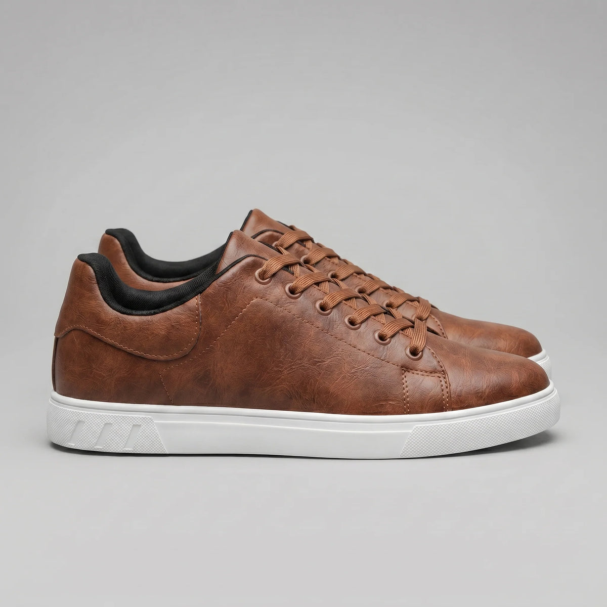 Herren Sneaker mit Kunstleder und Gummisohle
