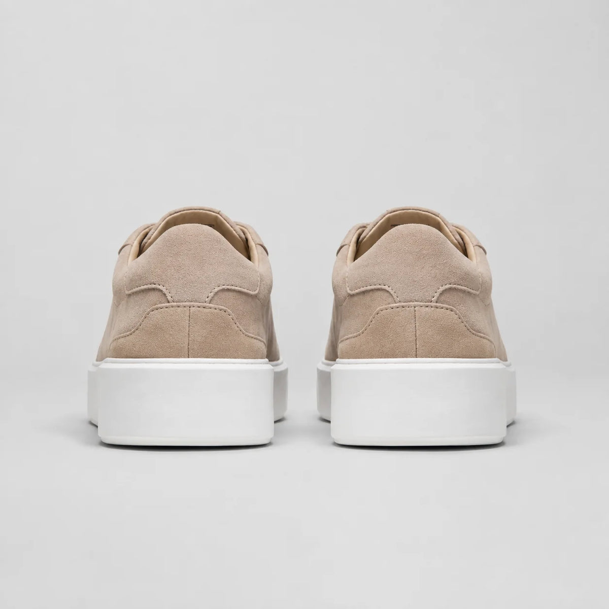 Herren Sneaker mit Wildlederoptik und flacher Sohle