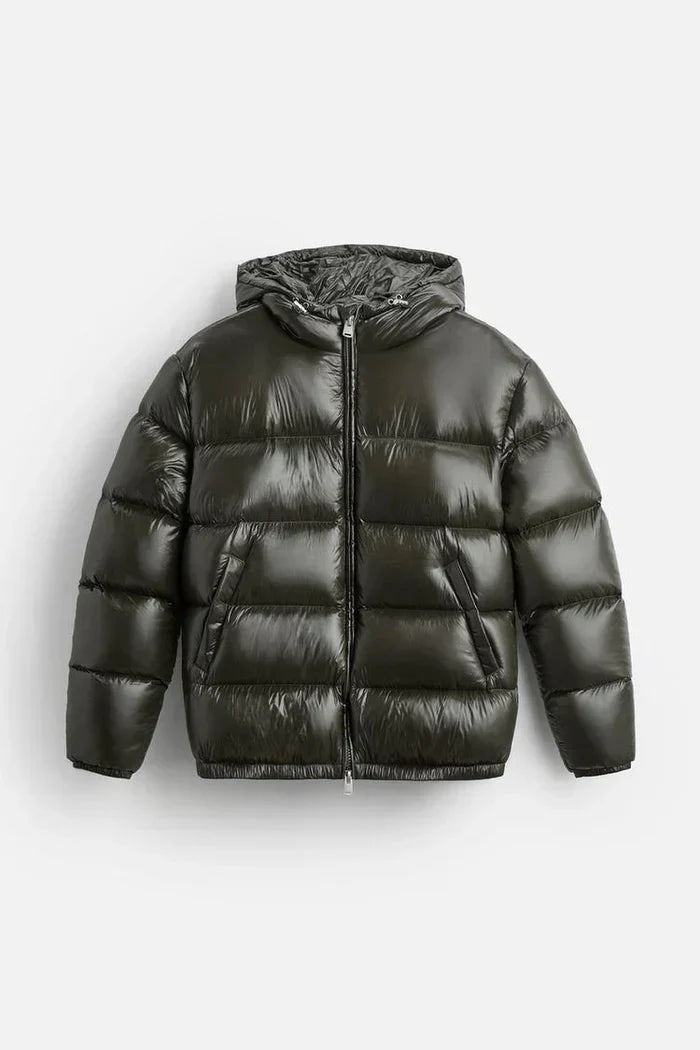 Herren Steppjacke mit Sherpa-Futter und Kapuze für kalte Tage