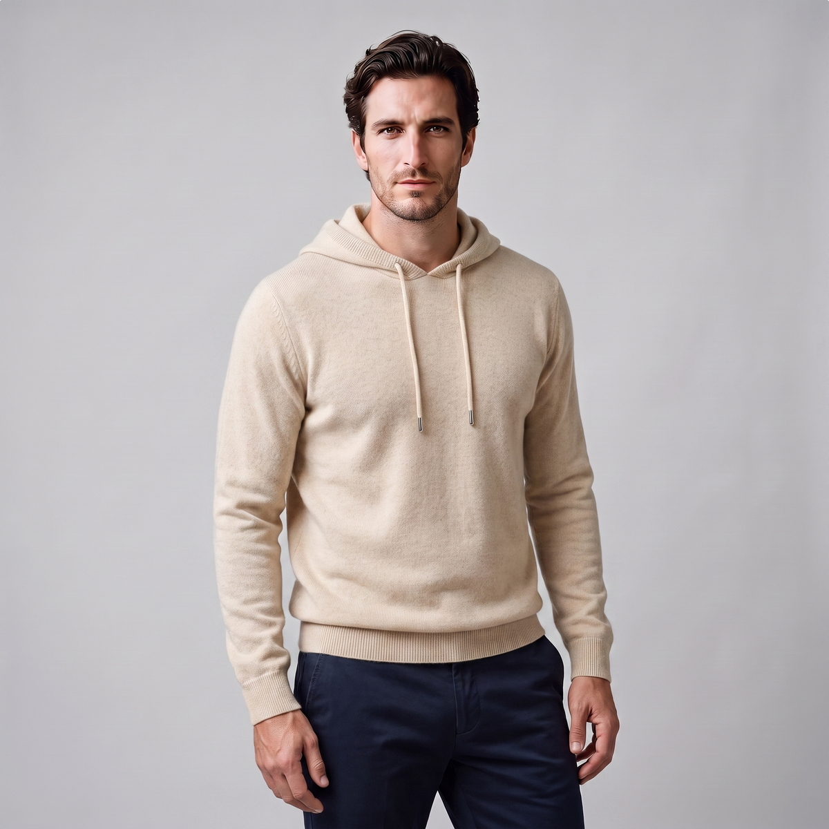 Herren Strick-Hoodie aus Wolle mit Kordelzug