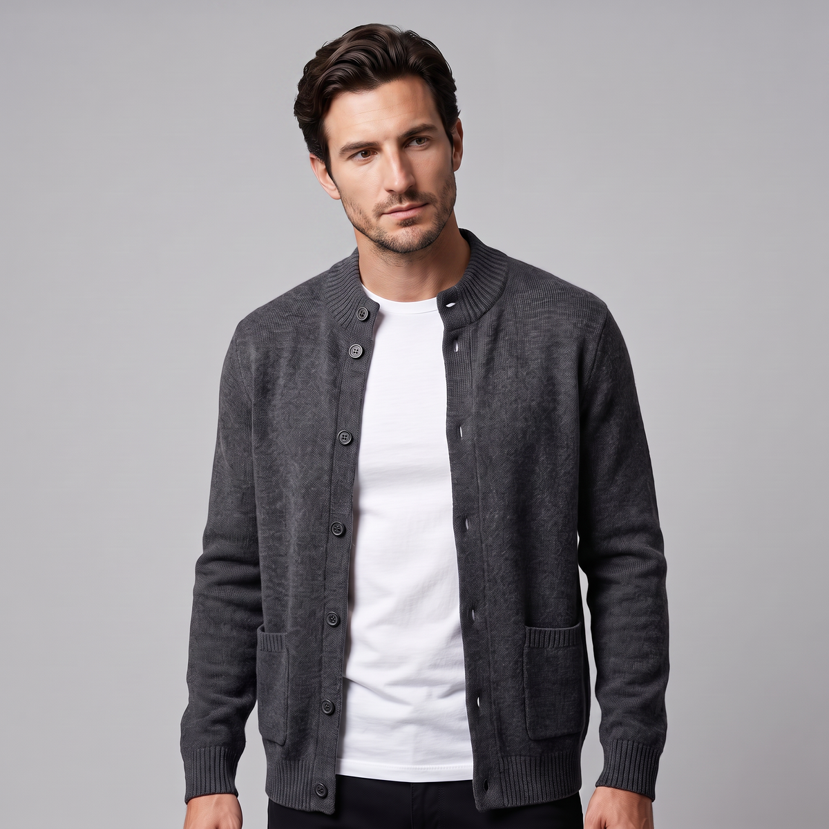 Herren Strickjacke aus Wolle mit Knopfleiste