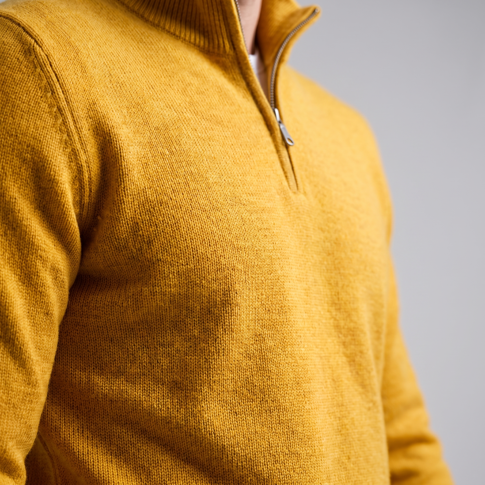 Herren Strickpullover mit kurzem Reissverschluss