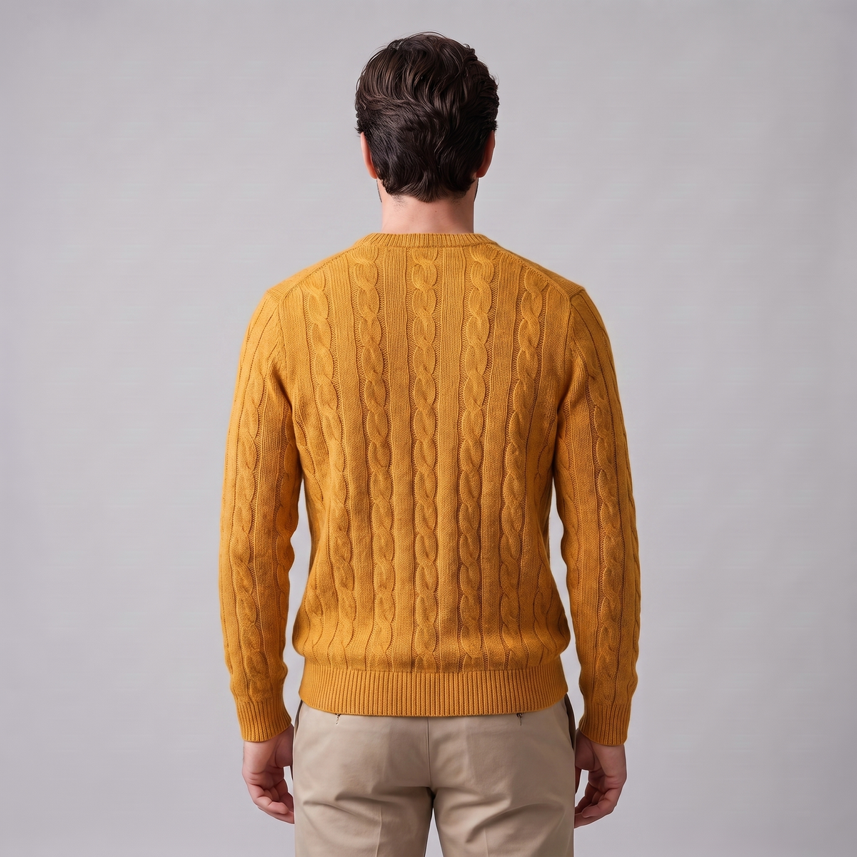 Herren Zopfstrick-Pullover aus Wolle mit Rundhalsausschnitt