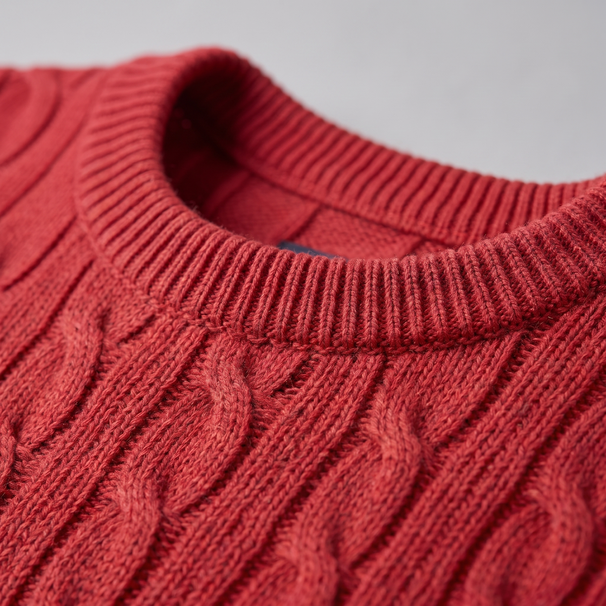 Herren Zopfstrick-Pullover mit Rundhals