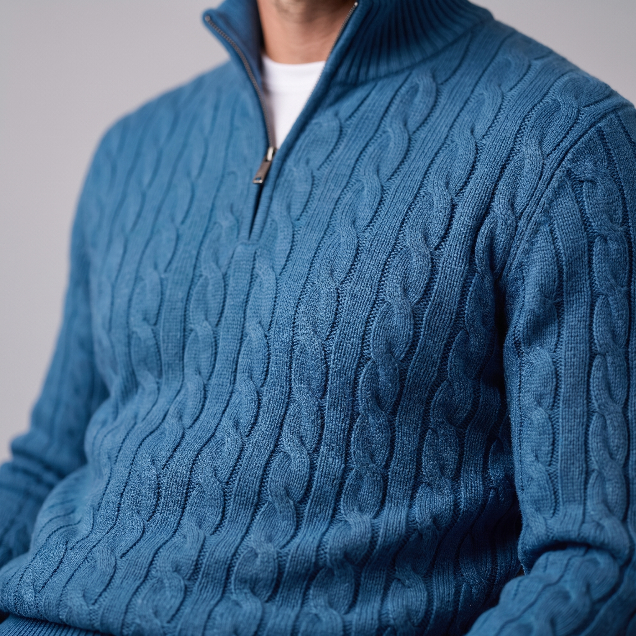 Herren Zopfstrick-Pullover mit kurzem Reissverschluss