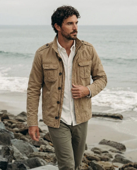 Herren Feldjacke mit Stehkragen und Cargotaschen