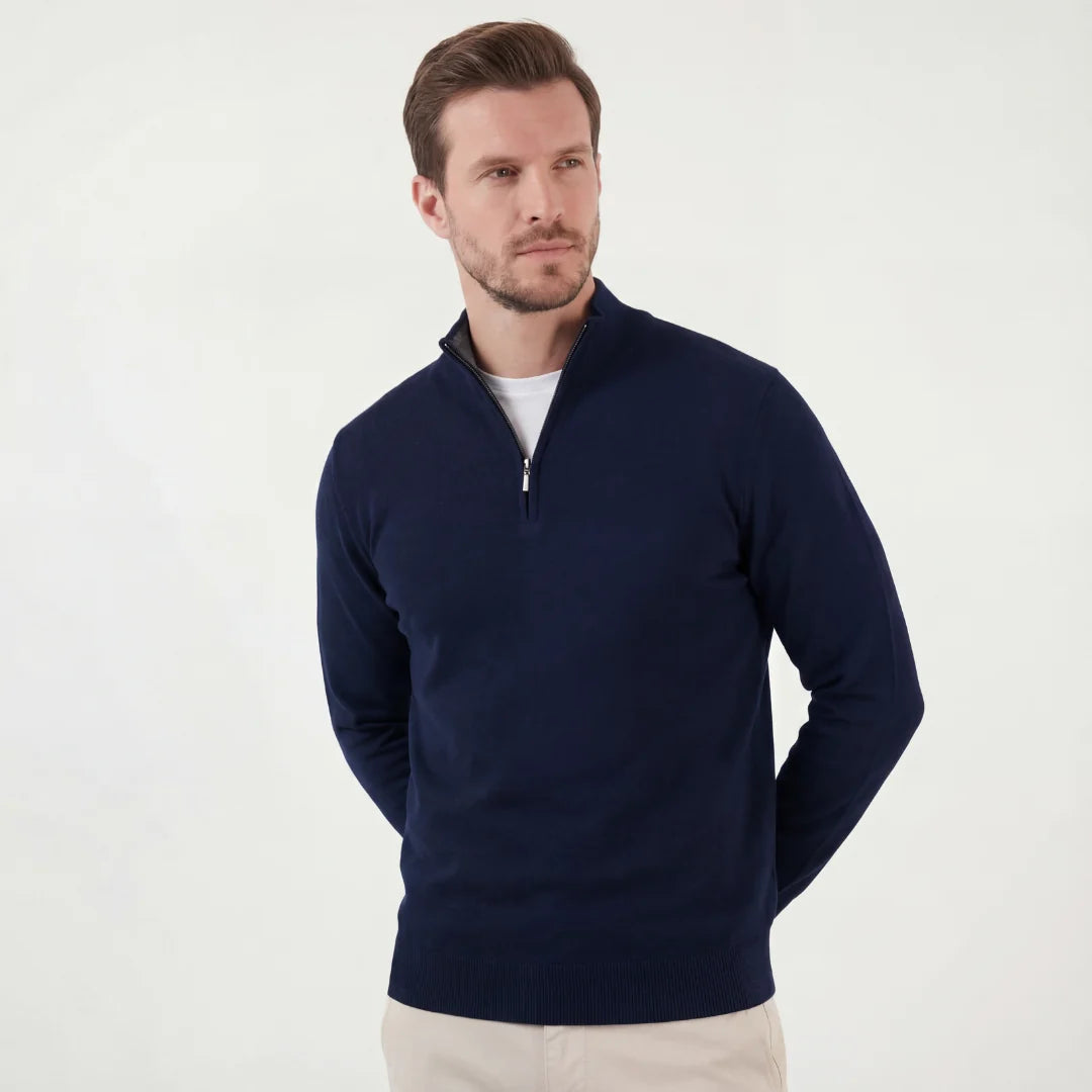 Herrenpullover mit halbem Reißverschluss