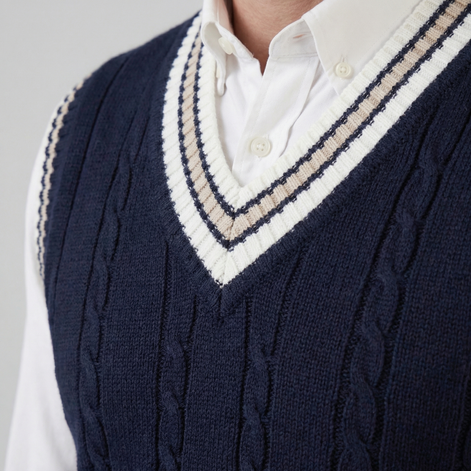 Herren Kabelstrick V-Ausschnitt Strickweste