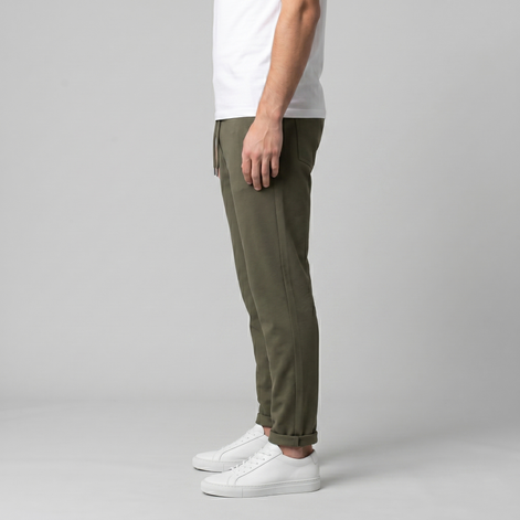 Maßgeschneiderte Herrenhose mit Kordelzug