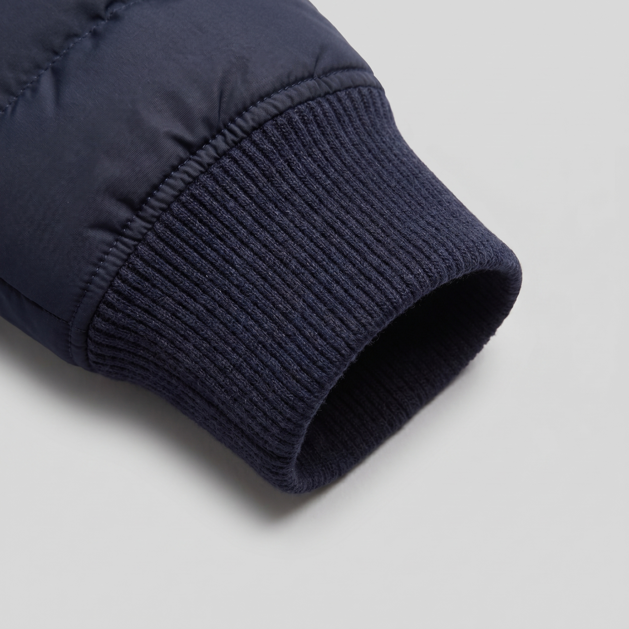 Herren Daunenjacke Mit Strickärmeln