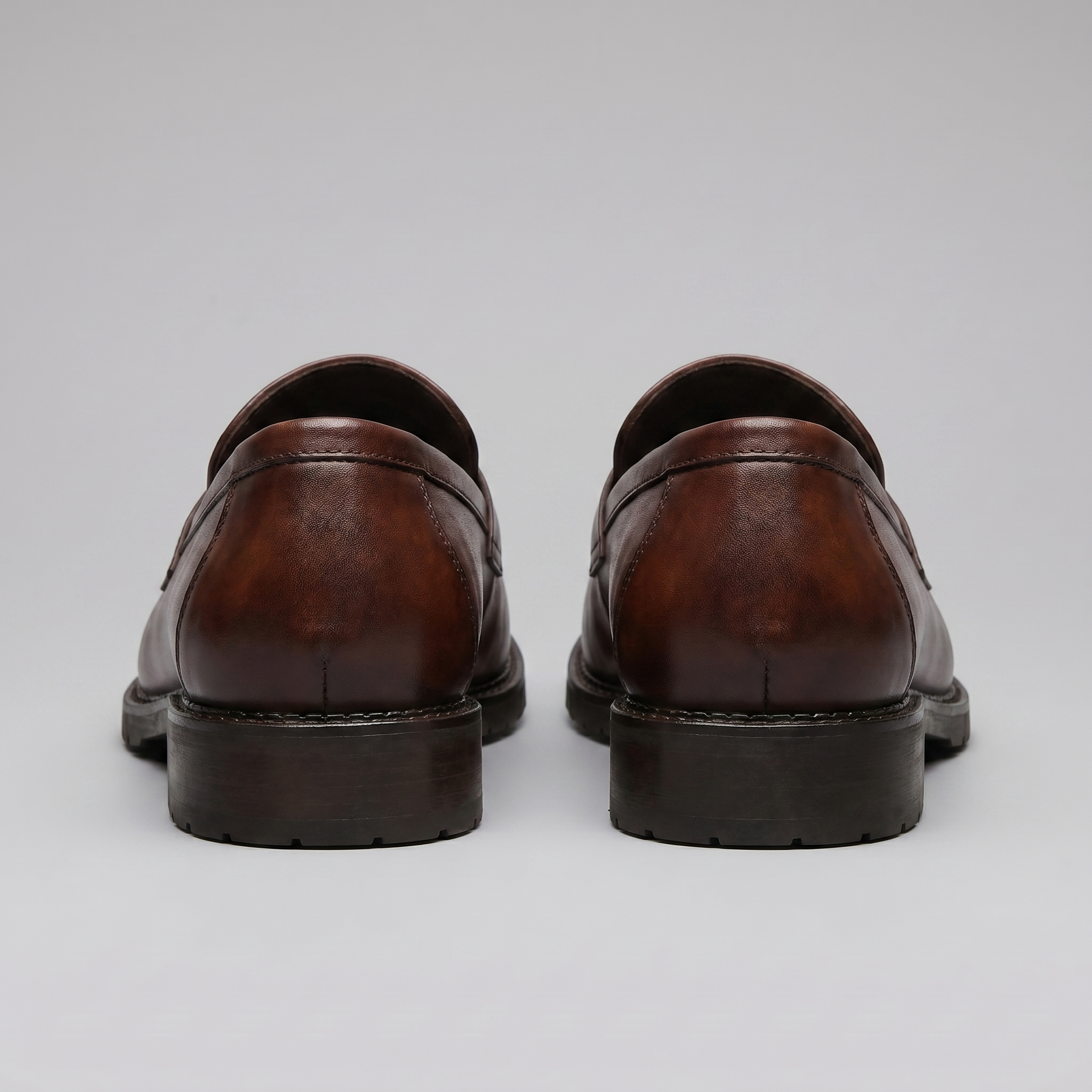 Herren Penny Loafers mit Brogue Details