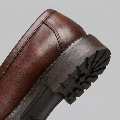 Herren Penny Loafers mit Brogue Details