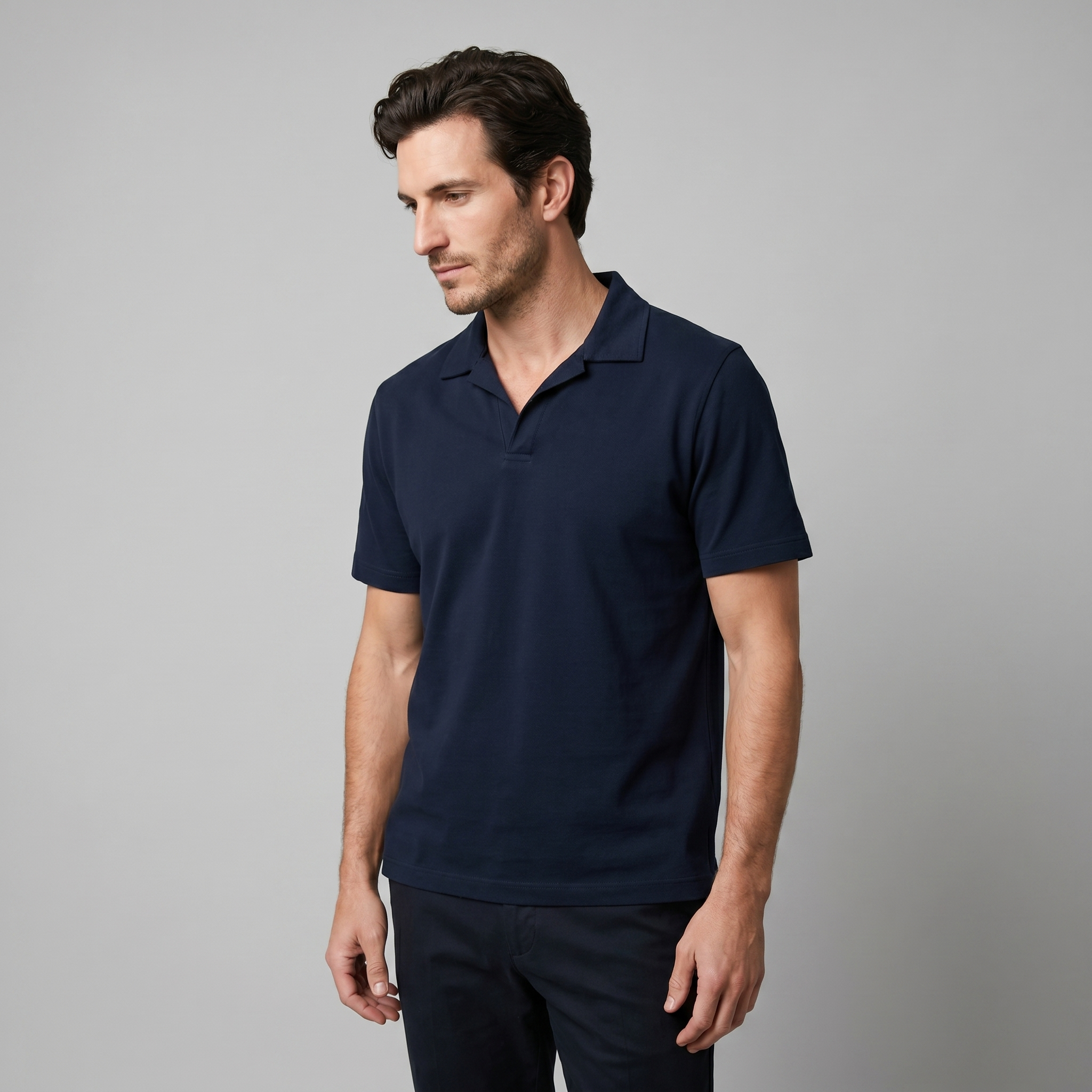 Herren Poloshirt mit kurzen Ärmeln und offenem Kragen
