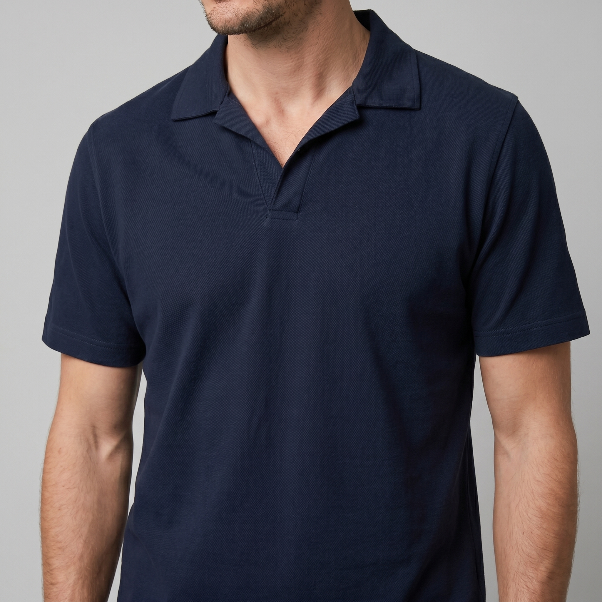 Herren Poloshirt mit kurzen Ärmeln und offenem Kragen
