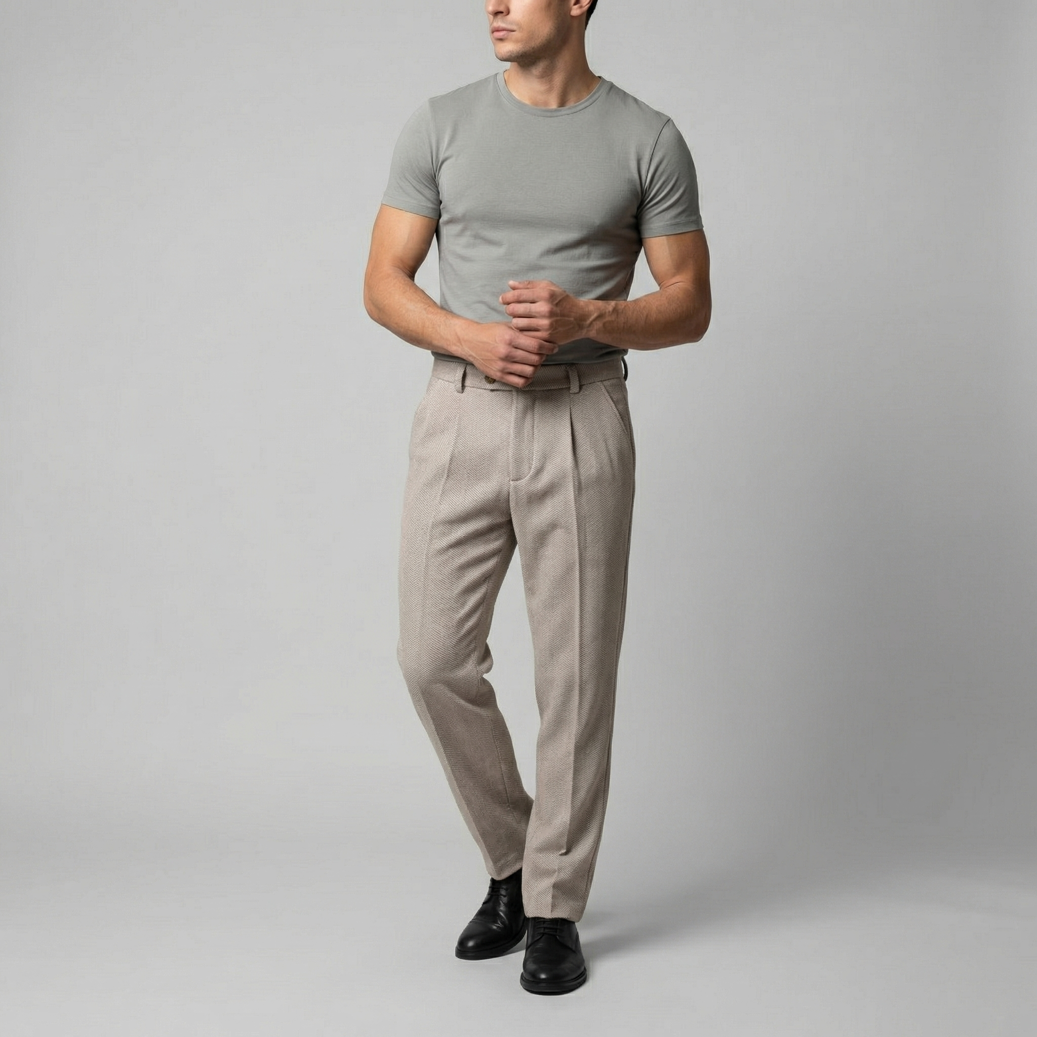 Klassische Herrenhose mit schmal zulaufendem Bein