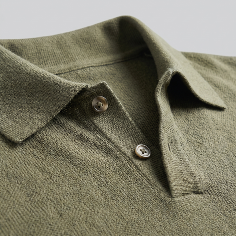 Herren Sommer Polo mit V-Ausschnitt