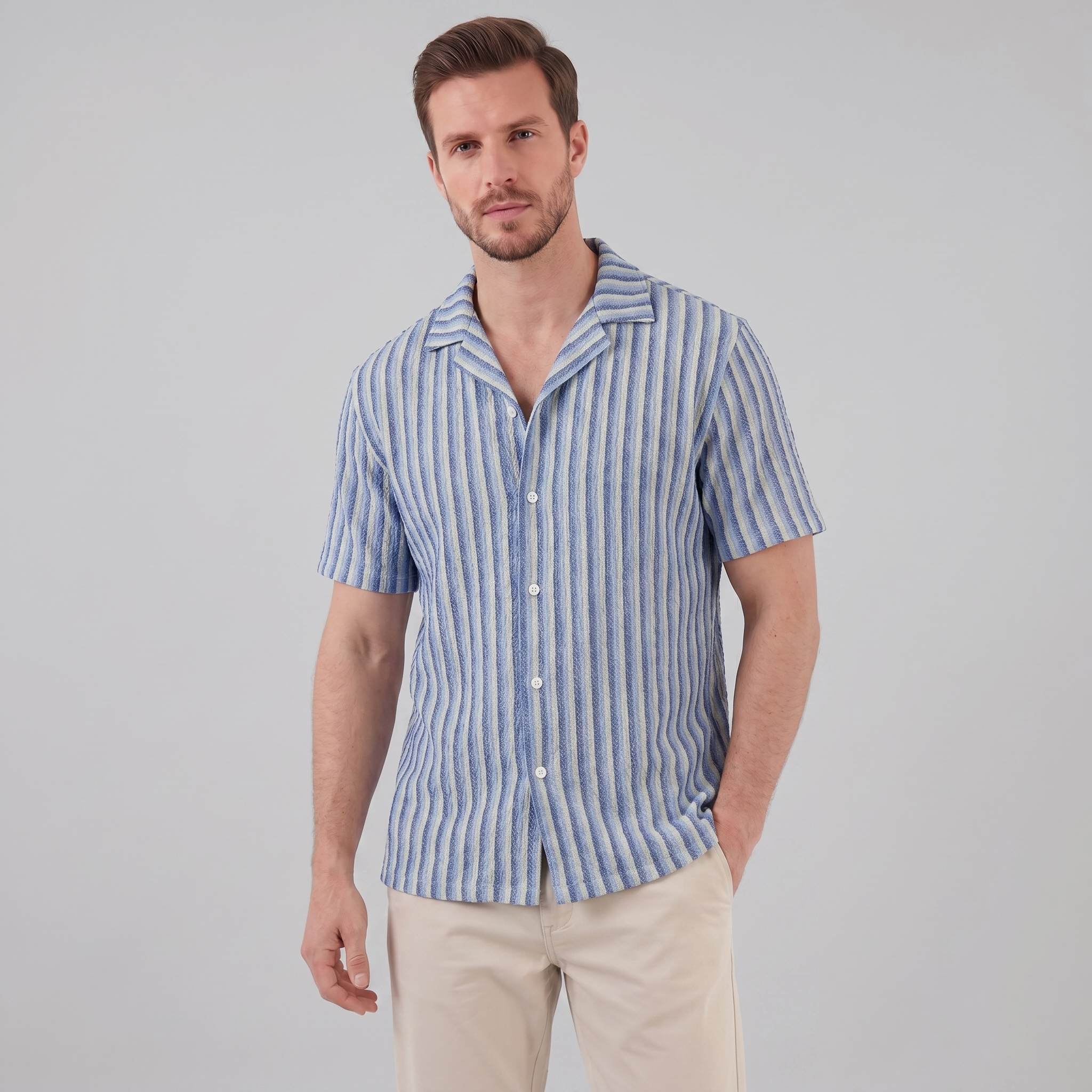 Herren Strickshirt Mit Vertikalen Streifen