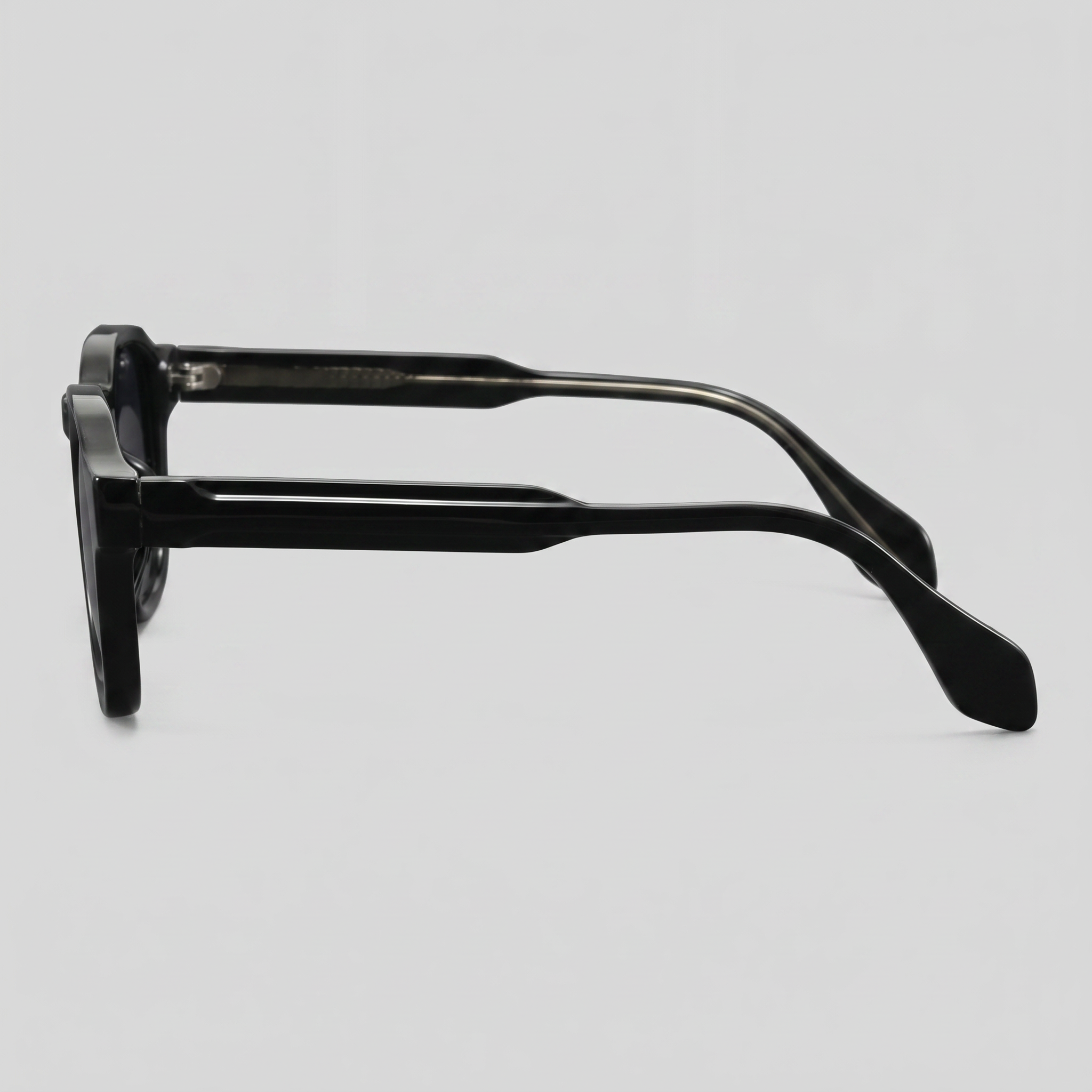 Herren Vintage Quadratische Sonnenbrillen Mit Dunklen Gläsern