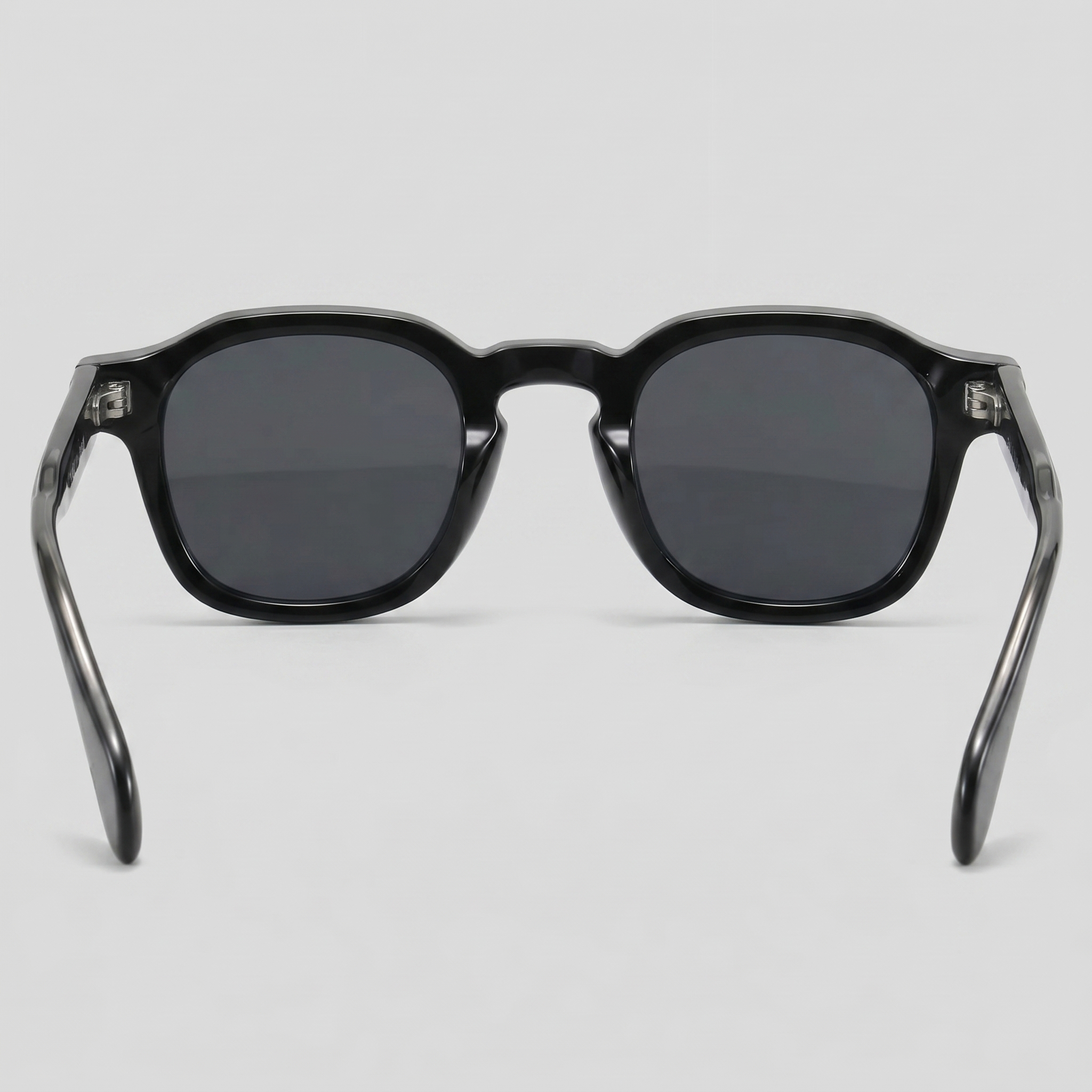 Herren Vintage Quadratische Sonnenbrillen Mit Dunklen Gläsern
