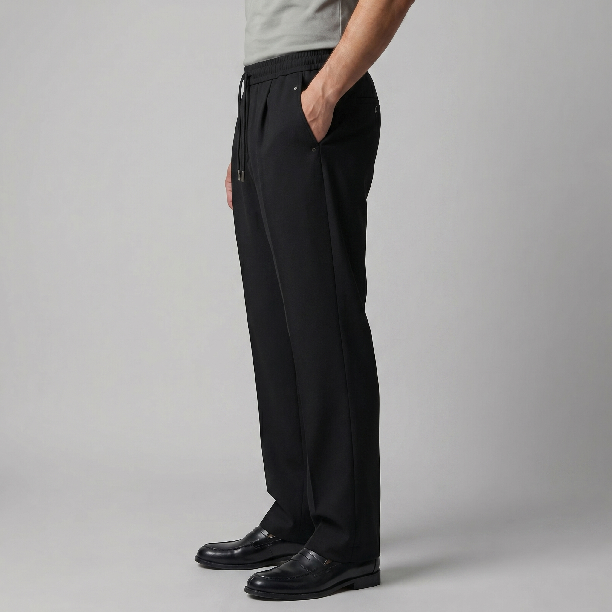 Herrenhose Mit Weitem Bein Und Kordelzug